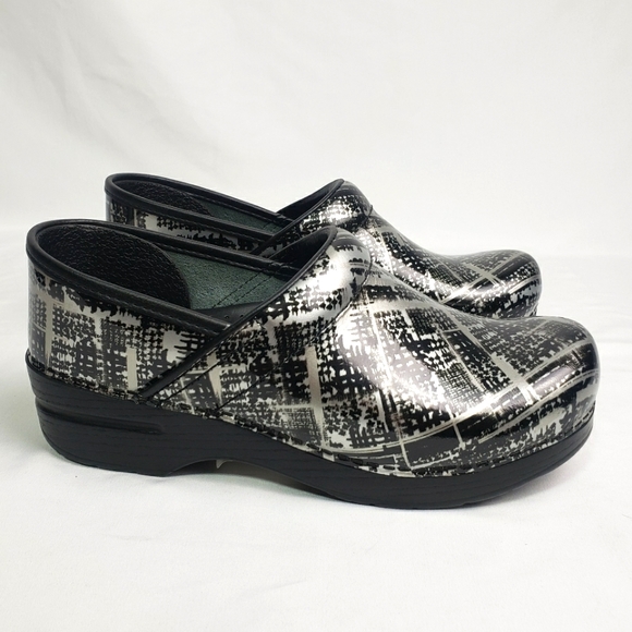 Dansko Patent Leather Professional Block Print Clogs - Picture 3 of 12